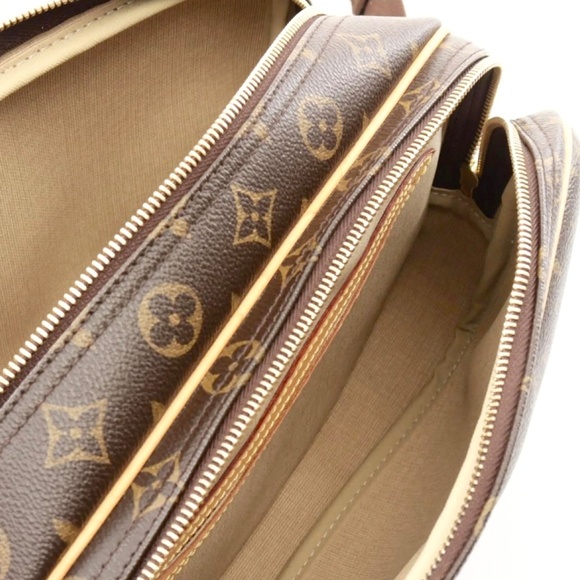LouisVuitton Monogram Reporter Cross body - Picture 9 of 13